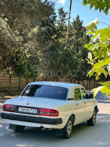 GAZ 3110 "Volga"-4