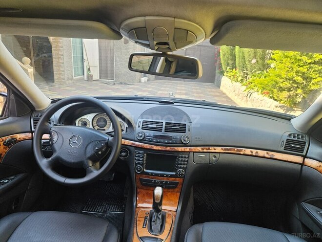 Mercedes E 220-6