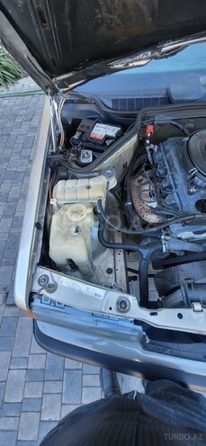 Mercedes 190-19