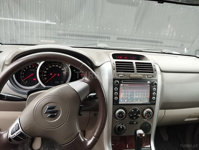 Suzuki Grand Vitara-9
