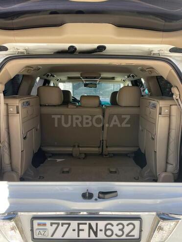 Toyota Land Cruiser-16
