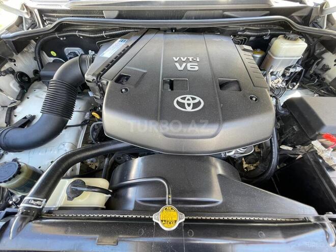 Toyota Land Cruiser-20
