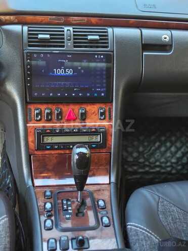 Mercedes E 320-15