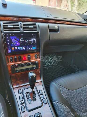Mercedes E 320-14