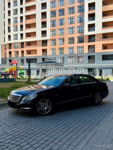 Mercedes E 250-2