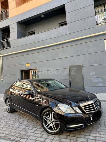 Mercedes E 250-5