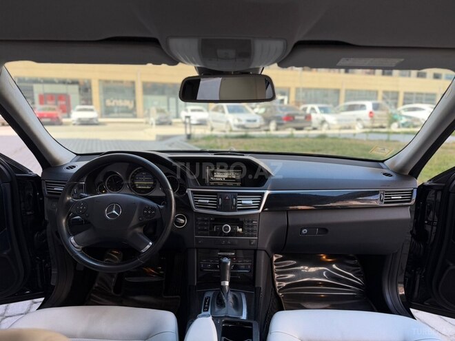 Mercedes E 250-16
