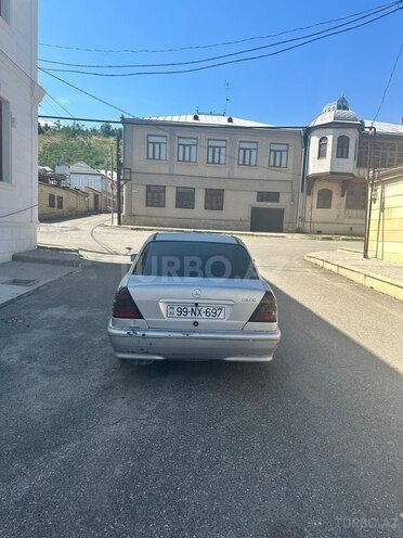 Mercedes C 240-7