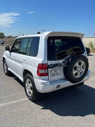 Mitsubishi Pajero io-2