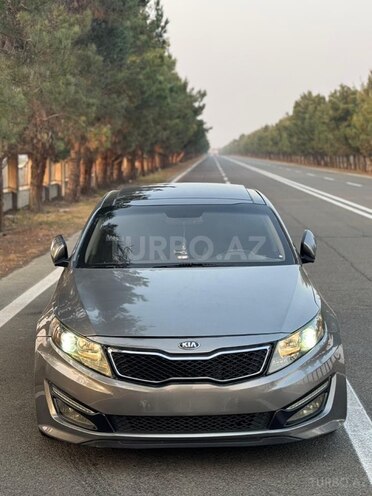 Kia Optima-6