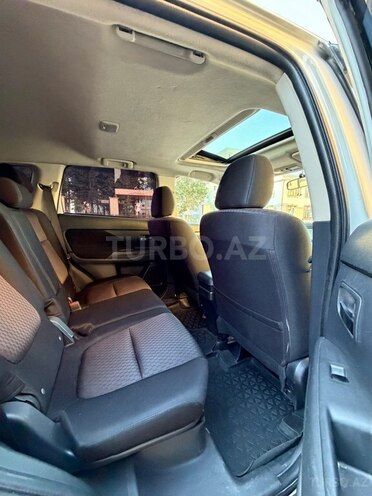 Mitsubishi Outlander-15