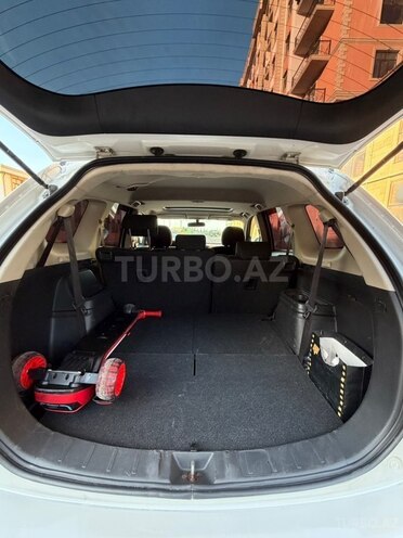 Mitsubishi Outlander-17