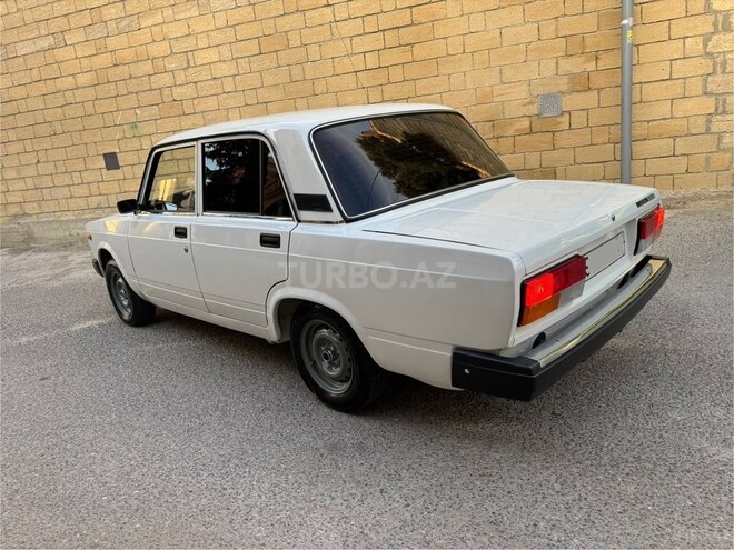 LADA (VAZ) 2107-5