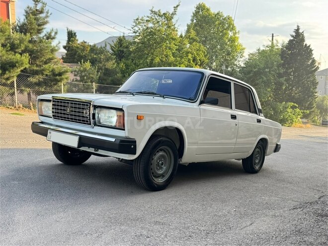 LADA (VAZ) 2107-6