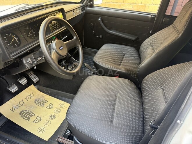 LADA (VAZ) 2107-15