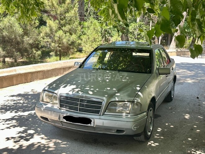 Mercedes C 180-1