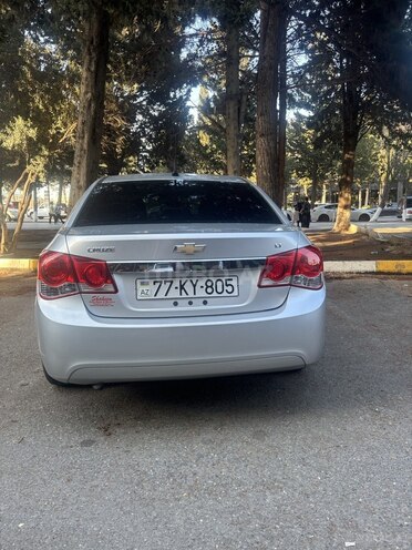 Chevrolet Cruze-10