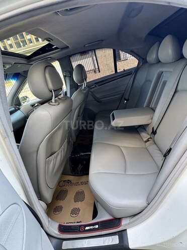 Mercedes C 240-16