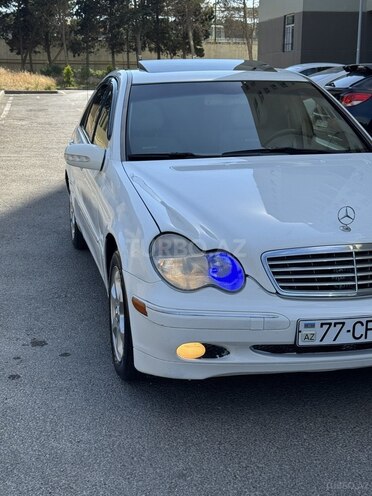 Mercedes C 240-7