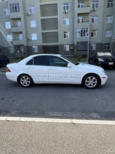 Mercedes C 240-10