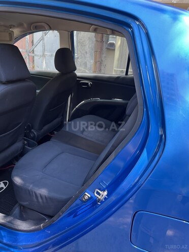 Hyundai i10-7