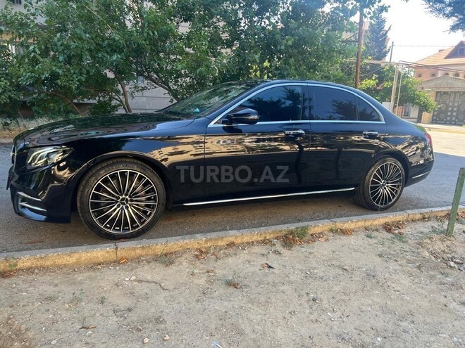 Mercedes E 300-2