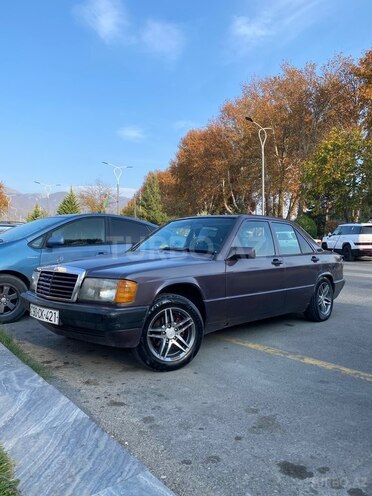 Mercedes 190-3