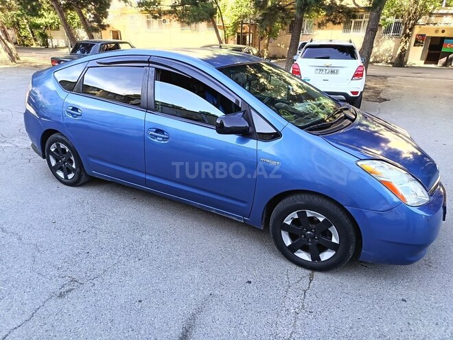Toyota Prius-6