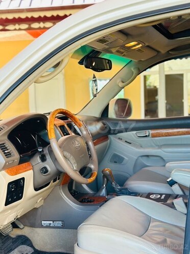 Lexus GX 470-19