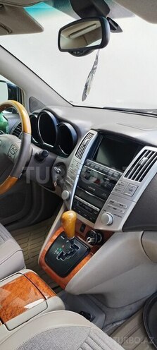 Lexus RX 330-11