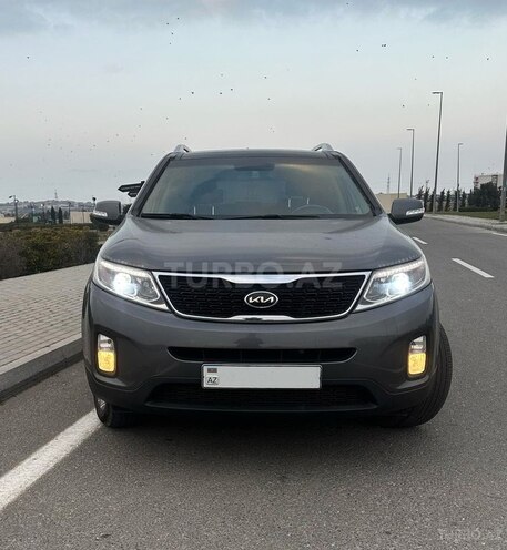 Kia Sorento-1