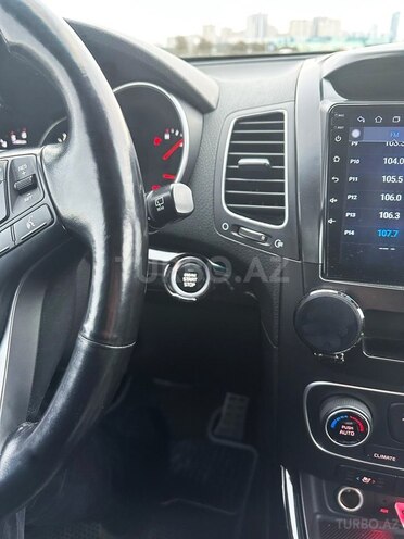 Kia Sorento-6