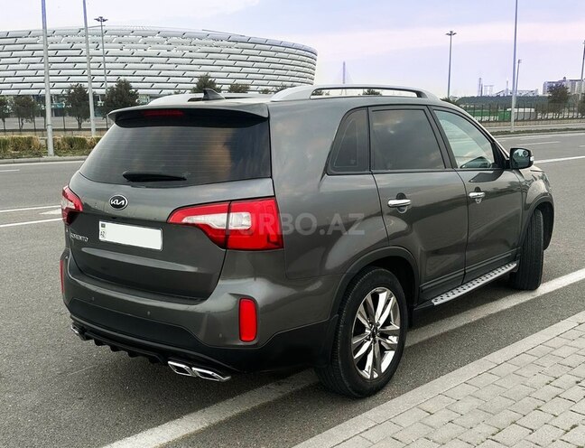 Kia Sorento-9