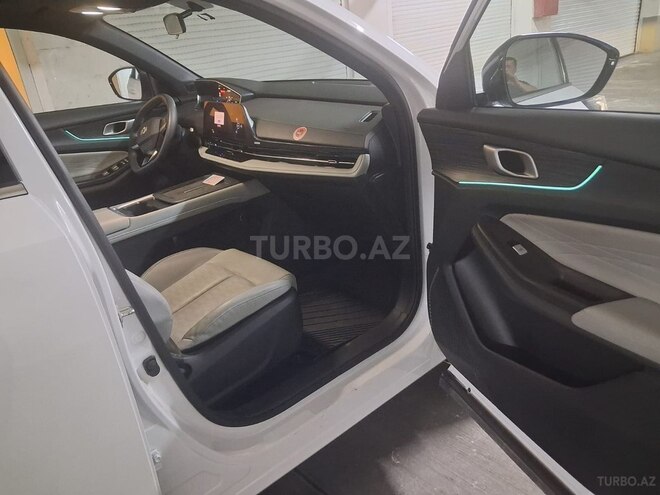 Changan Qiyuan Q05-4