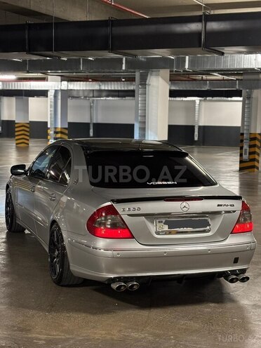 Mercedes E 500-4