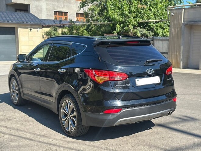 Hyundai Santa Fe-3