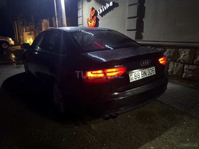 Audi A4-18
