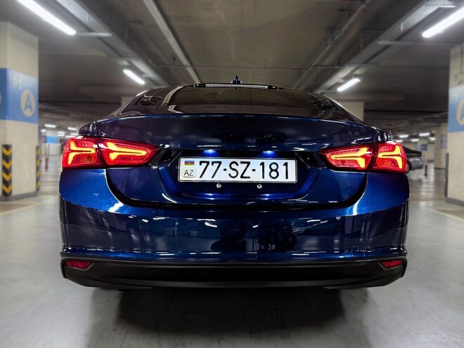 Chevrolet Malibu-5