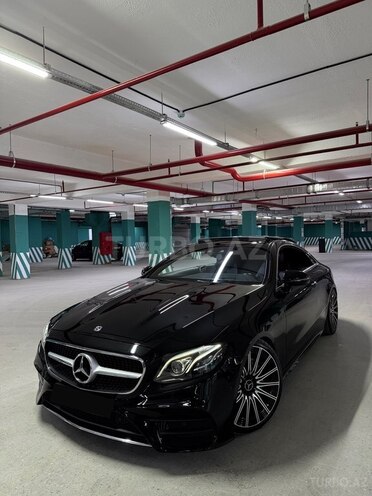 Mercedes E 220 d-2
