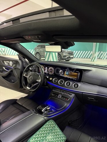 Mercedes E 220 d-15