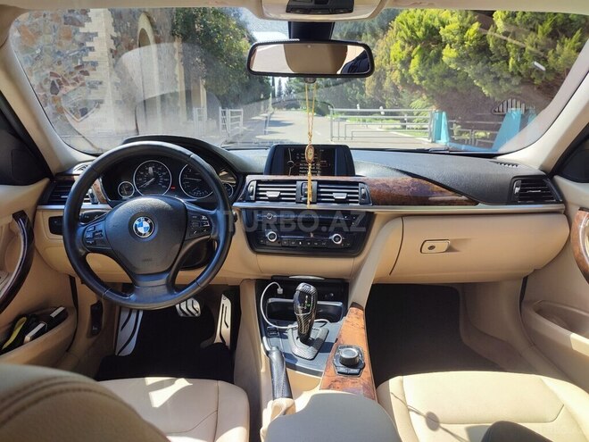 BMW 320-6