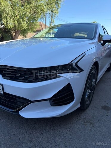 Kia K5-6