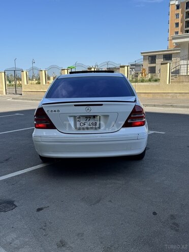 Mercedes C 240-12
