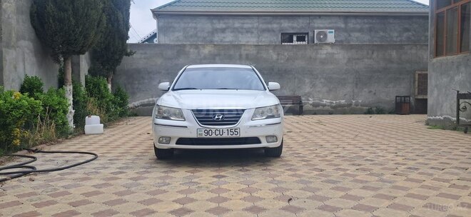 Hyundai Sonata-1