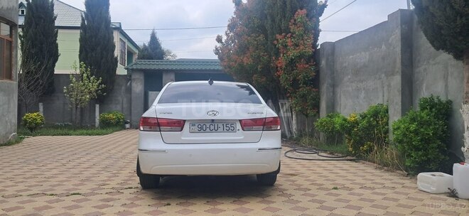 Hyundai Sonata-3