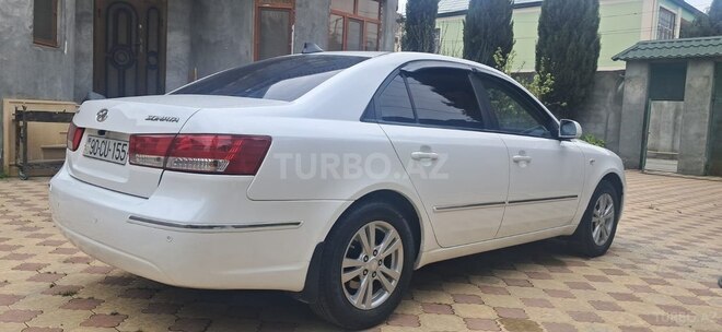 Hyundai Sonata-5