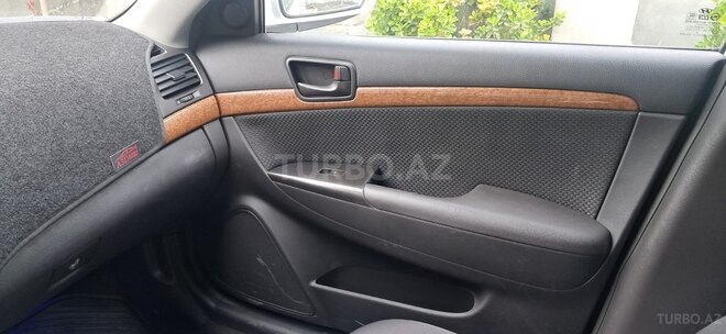 Hyundai Sonata-9