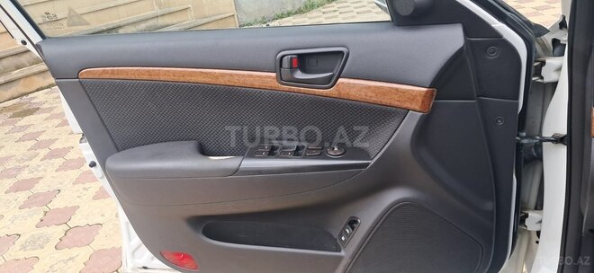 Hyundai Sonata-15