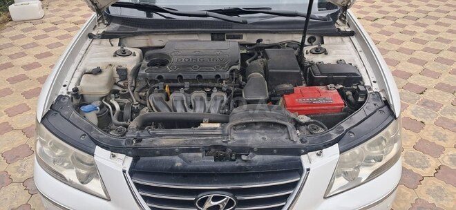 Hyundai Sonata-10