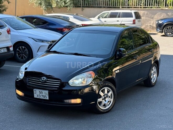 Hyundai Accent-1